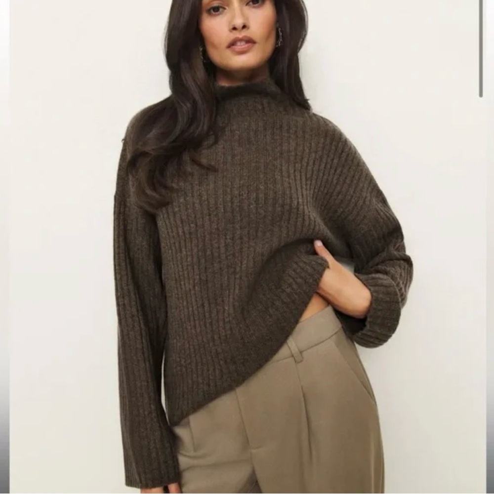 REFORMATION CASHMERE SWEATER